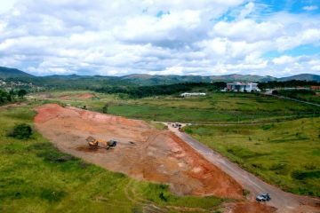 Obras de terraplanagem para novos prédios da Unifei avançam