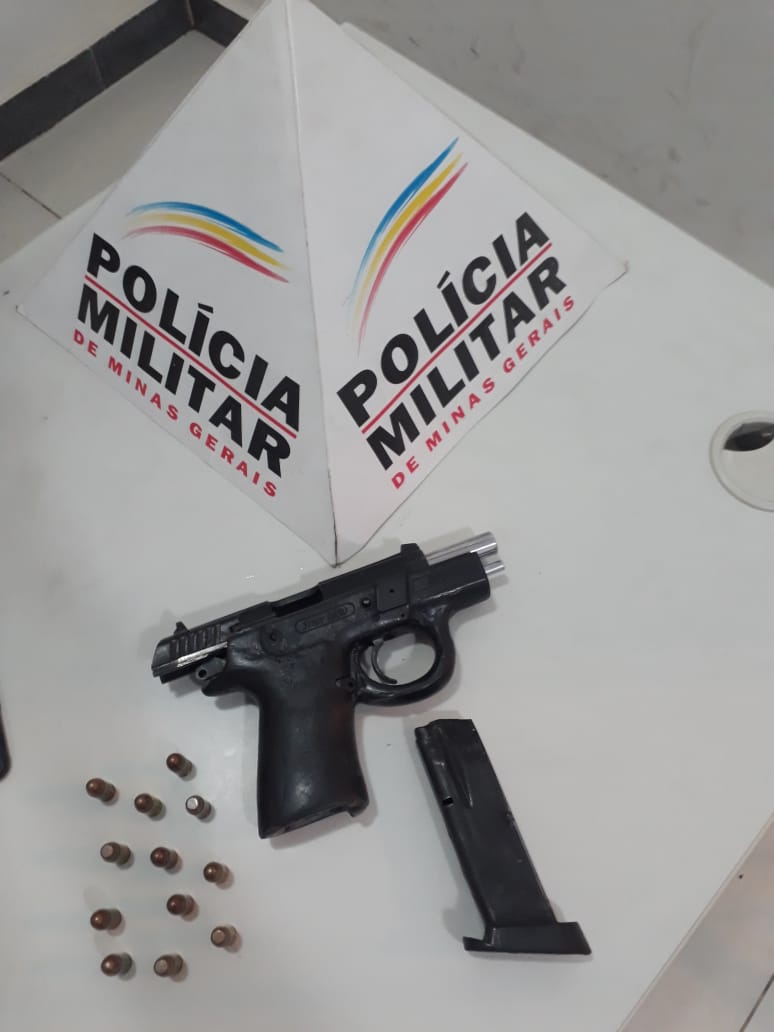 Após denúncia, jovem com pistola calibre 380 é preso no bairro Bela Vista