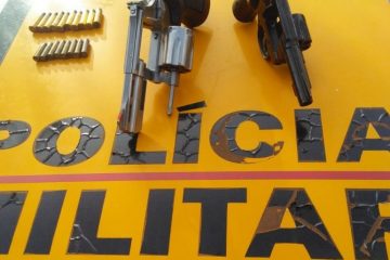 Polícia apreende armas que eram “vigiadas” por bandidos em Itabira