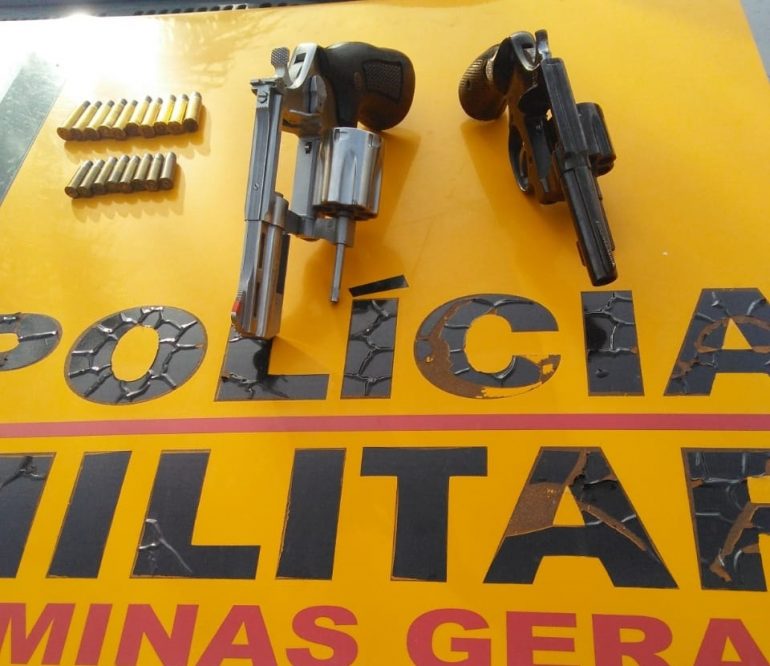 Polícia apreende armas que eram “vigiadas” por bandidos em Itabira