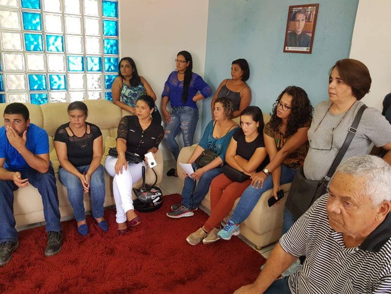 Alojados até hoje em hoteis, vizinhos de barragem da Vale em Barão relatam clima de incerteza e tensão