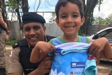 Criança fã da PM ganha surpresa de aniversário em Barão de Cocais