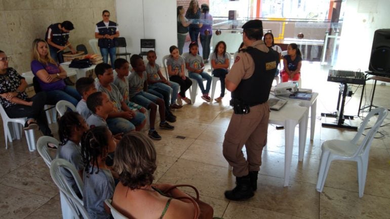 Programação do Maio Amarelo começa nas escolas de Itabira