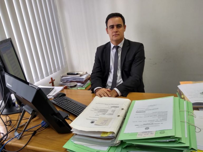 Ministério Público quer regulamentação do motofrete, táxi e mototáxi em Itabira