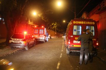 Motociclista bate em viatura dos bombeiros no bairro Pará