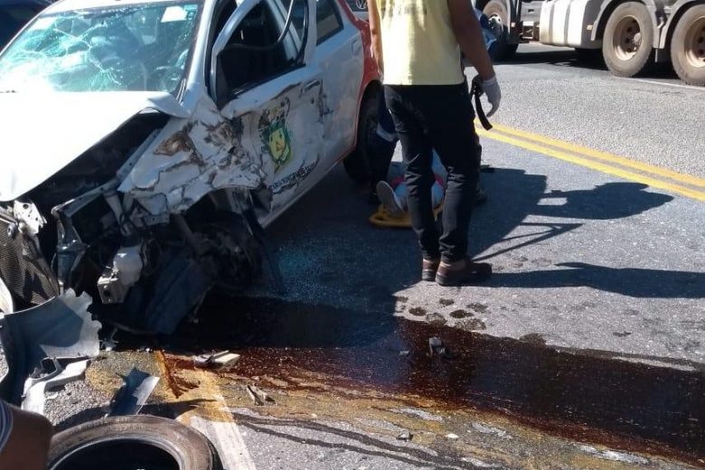 Acidente na BR-381 deixa trânsito paralisado nesta quinta-feira