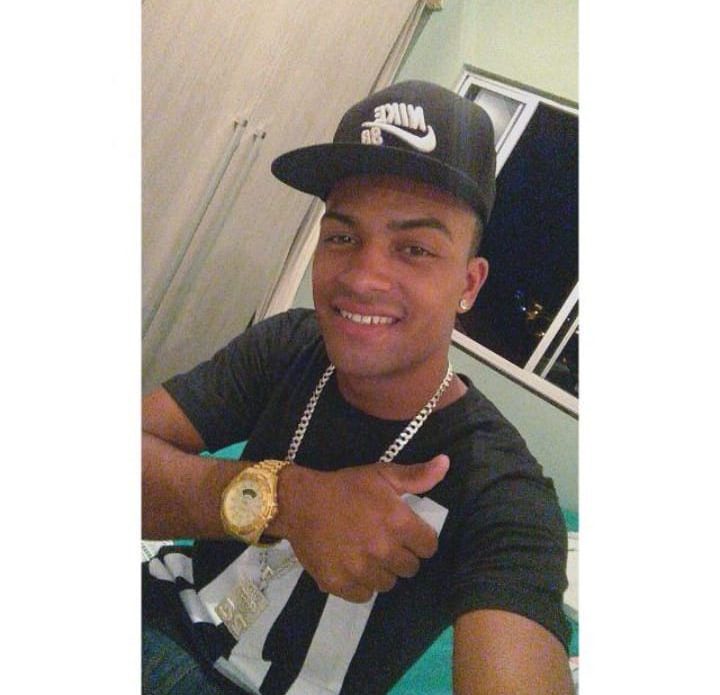 Jovem morto em acidente na BR-381 é enterrado em Itabira