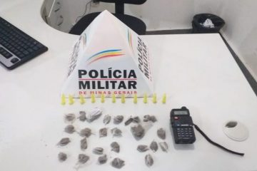 Drogas e rádio comunicador na frequência da Polícia Militar são apreendidos no Santa Marta
