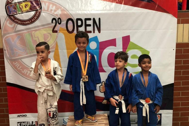 Itabirana HB Caveirinha fatura torneio de jiu-jitsu