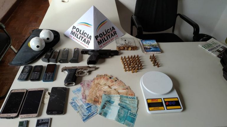 Foragido da Justiça é preso com armas em São Gonçalo