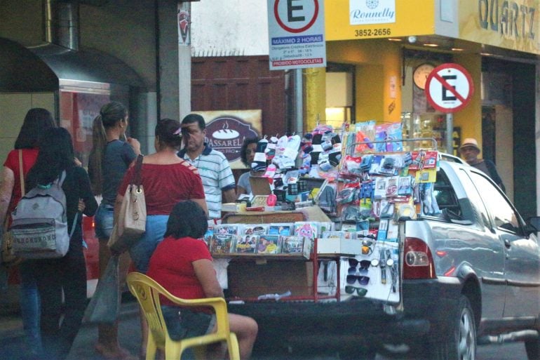 Na Câmara de Monlevade há quase quatro meses, projeto sobre ambulantes tem novo capítulo