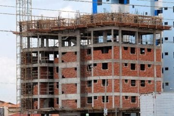 Confiança da Construção cresce 2,1 pontos de maio para junho, diz FGV