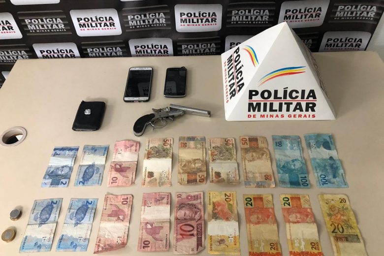 Polícia descobre imóvel usado para a venda de droga em João Monlevade