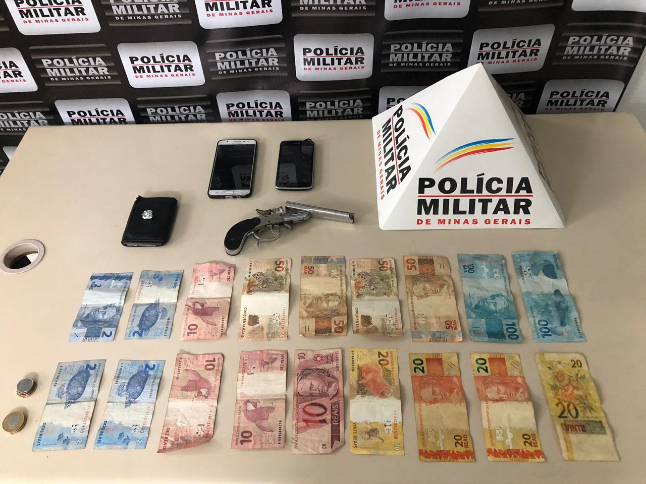 Polícia descobre imóvel usado para a venda de droga em João Monlevade