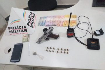 Dupla é presa com rádio comunicador, arma, munição e droga em Itabira