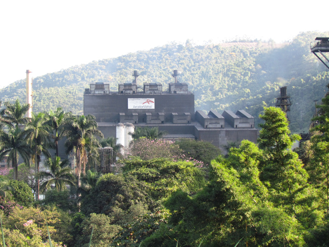 ArcelorMittal contrata jovens do programa Porta de Entrada para Bela Vista e Monlevade