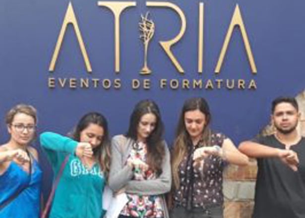 Turma que levou calote em baile de formatura recorre à Vakinha Online para realizar festa