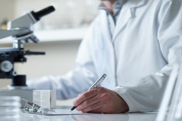 Instituição de Ensino contrata Assistente de Laboratório em Itabira