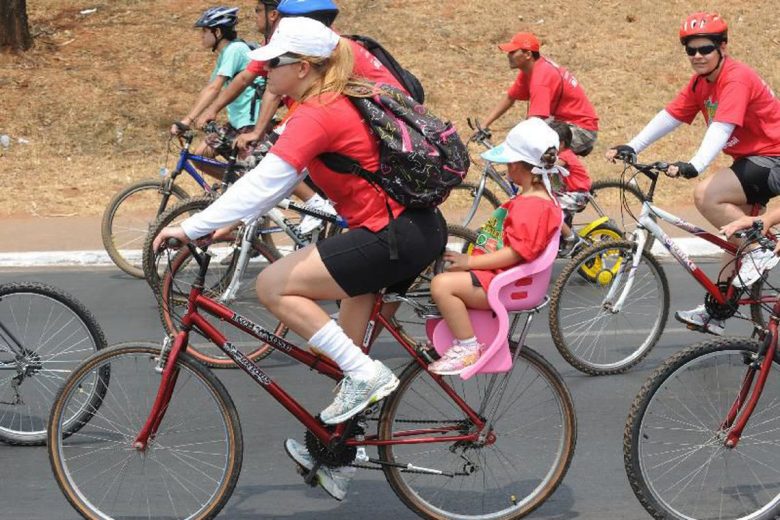 Campanha alerta sobre uso seguro da bicicleta no Dia do Ciclista