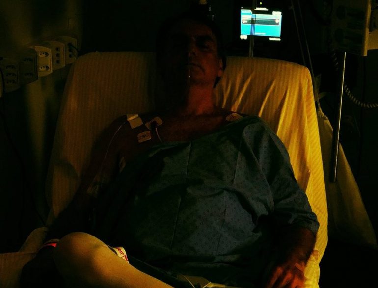Bolsonaro segue estável no Hospital Albert Einstein