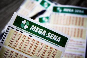 Aposta feita pela internet leva sozinha a Mega-Sena de R$ 289 milhões