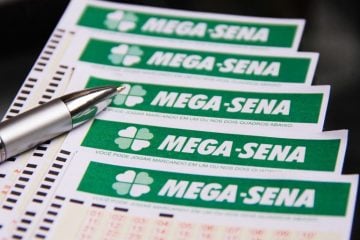 Ninguém acerta as seis dezenas da Mega-Sena e prêmio vai a R$ 12 milhões