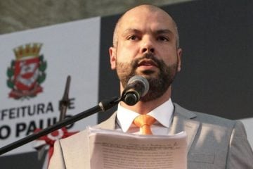 “Ou eu ou ele”, diz prefeito Bruno Covas sobre Aécio continuar no PSDB