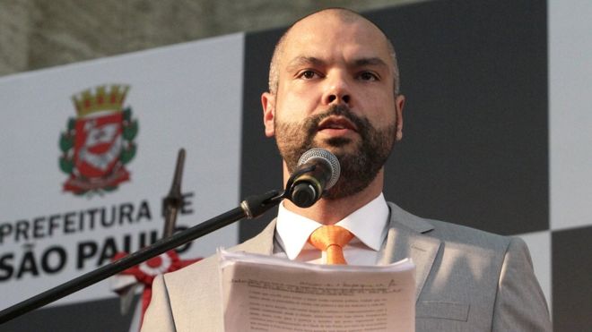 “Ou eu ou ele”, diz prefeito Bruno Covas sobre Aécio continuar no PSDB