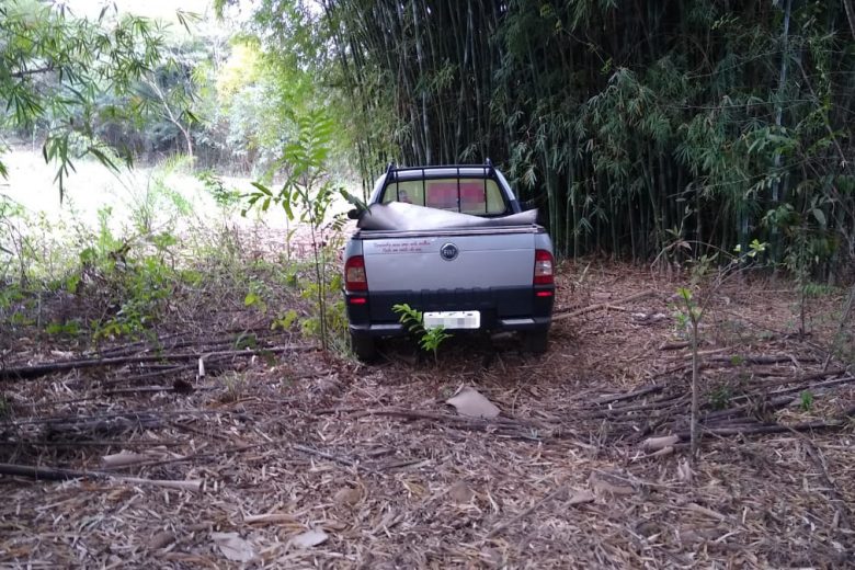 PM recupera caminhonete e cofre furtados em Itabira