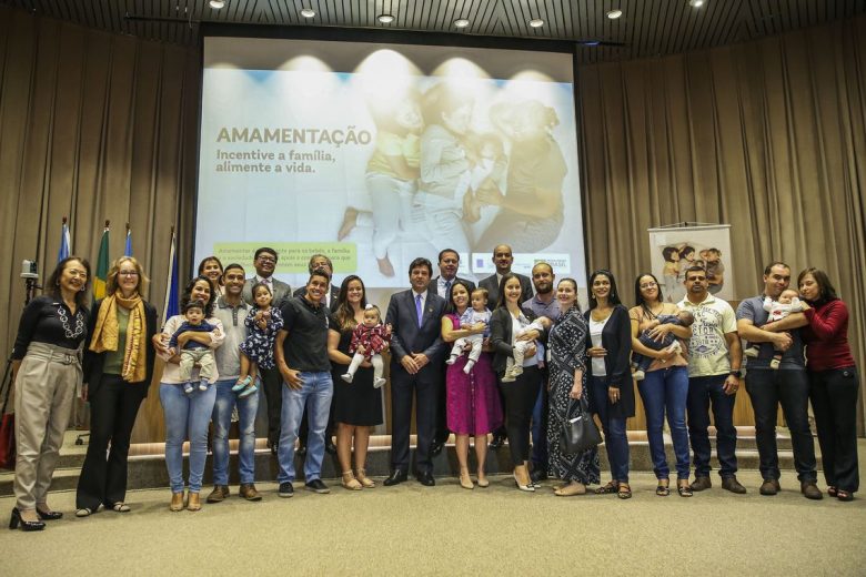 Campanha de incentivo à amamentação começa nesta quinta em todo o país Campanha de incentivo à amamentação começa nesta quinta em todo o país