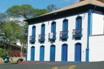 Após reformas, Casa de Drummond será reaberta em Itabira