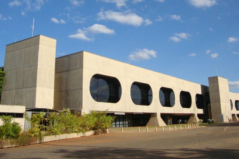 Ministros do futuro governo se reúnem em Brasília