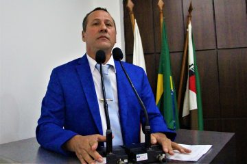 Vereador monlevadense posta vídeo zombando de manifestação popular