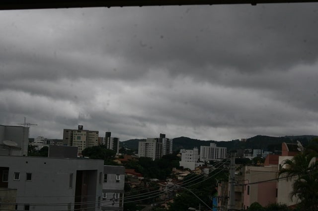 Defesa Civil alerta para novas pancadas de chuva em Itabira e recomenda cuidados