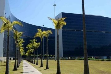 Governo de Minas abre inscrições para cargos com salários de até R$ 20 mil