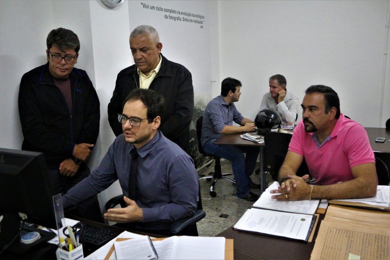 “Não vamos dar cheque em branco para a Prefeitura” afirmam vereadores de João Monlevade