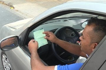 Motoristas têm até julho e agosto para obter o licenciamento de carros em Minas
