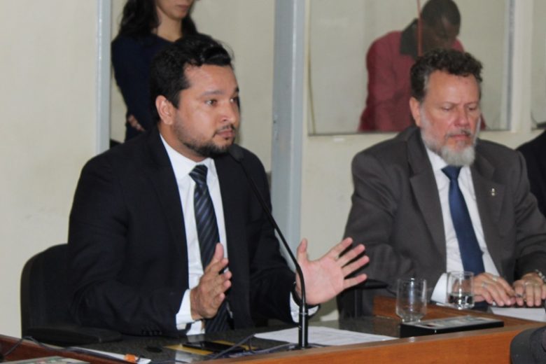 Tributarista da Vale virá a Itabira com missão de afastar suspeitas na Cfem Tributarista da Vale virá a Itabira com missão de afastar suspeitas na Cfem