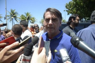 Bolsonaro quer doar mais de R$ 1 milhão de restos de campanha