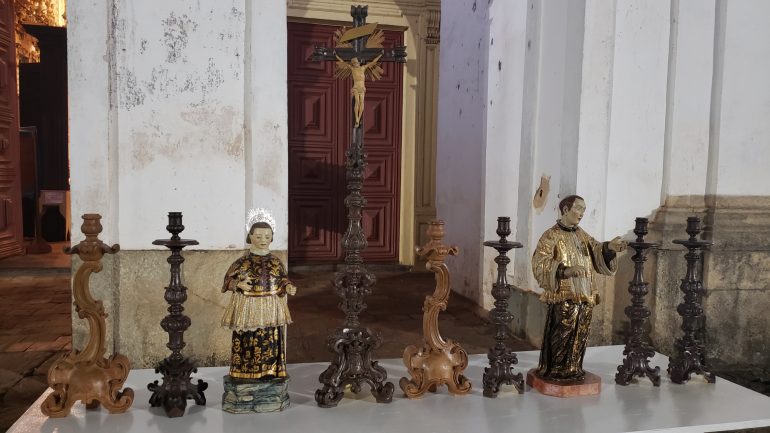 Capela de Santa Quitéria em Catas Altas recebe artes sacras restauradas