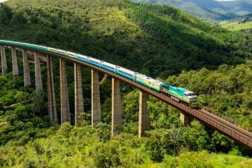 Risco em barragem interdita ferrovia; passageiro faz parte da rota de ônibus