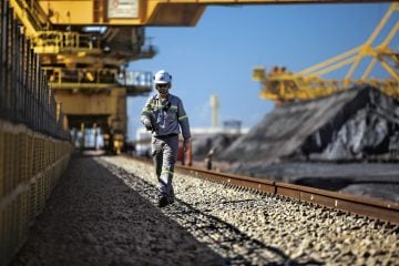 Terceirizadas da Anglo American contratam profissionais de diferentes áreas