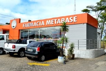 Metabase comunica sobre funcionamento das farmácias e papelaria em Itabira