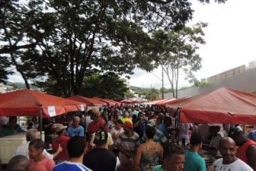 Rotarys de Itabira realizam mutirão de apoio ao Dia D de Vacinação