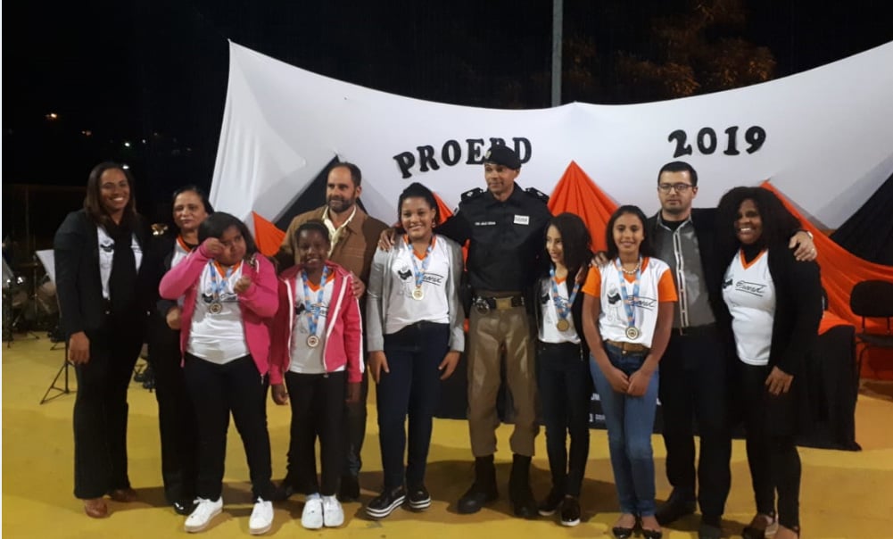 Confira fotos da formatura do Proerd em Santa Maria do Itabira