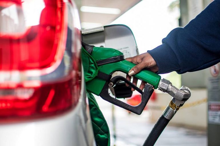 Petrobras reduz gasolina em 7,1% e diesel em 6%