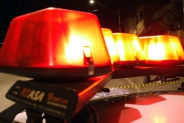 Dois jovens acusados de roubo são conduzidos para centro de internação