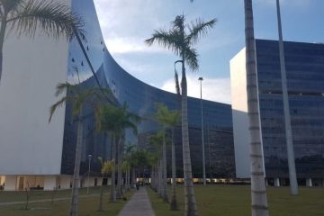Minas Gerais anuncia pagamento de novas parcelas do 13º salário