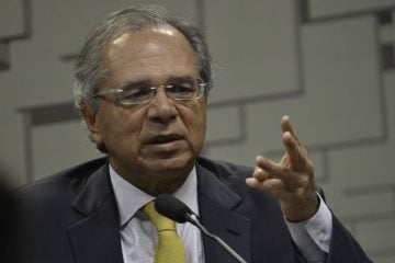 Governo estuda tributar dividendos e reduzir impostos de empresas