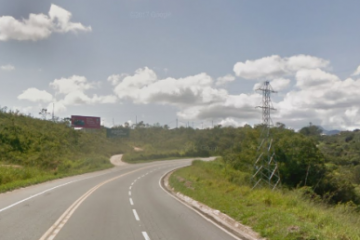 Trânsito nas rodovias federais segue sem interrupções na manhã deste domingo
